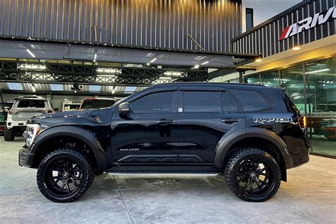 ford everest 2025 raptor.